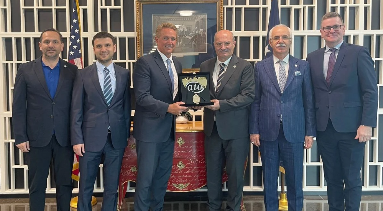 ATO Başkanı Baran’dan ABD Büyükelçisi Flake’e ziyaret