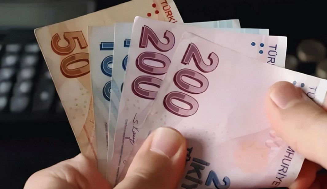 Emekli Maaşlarına Yeni Rakam: ''17 Bin Lira'' Masada