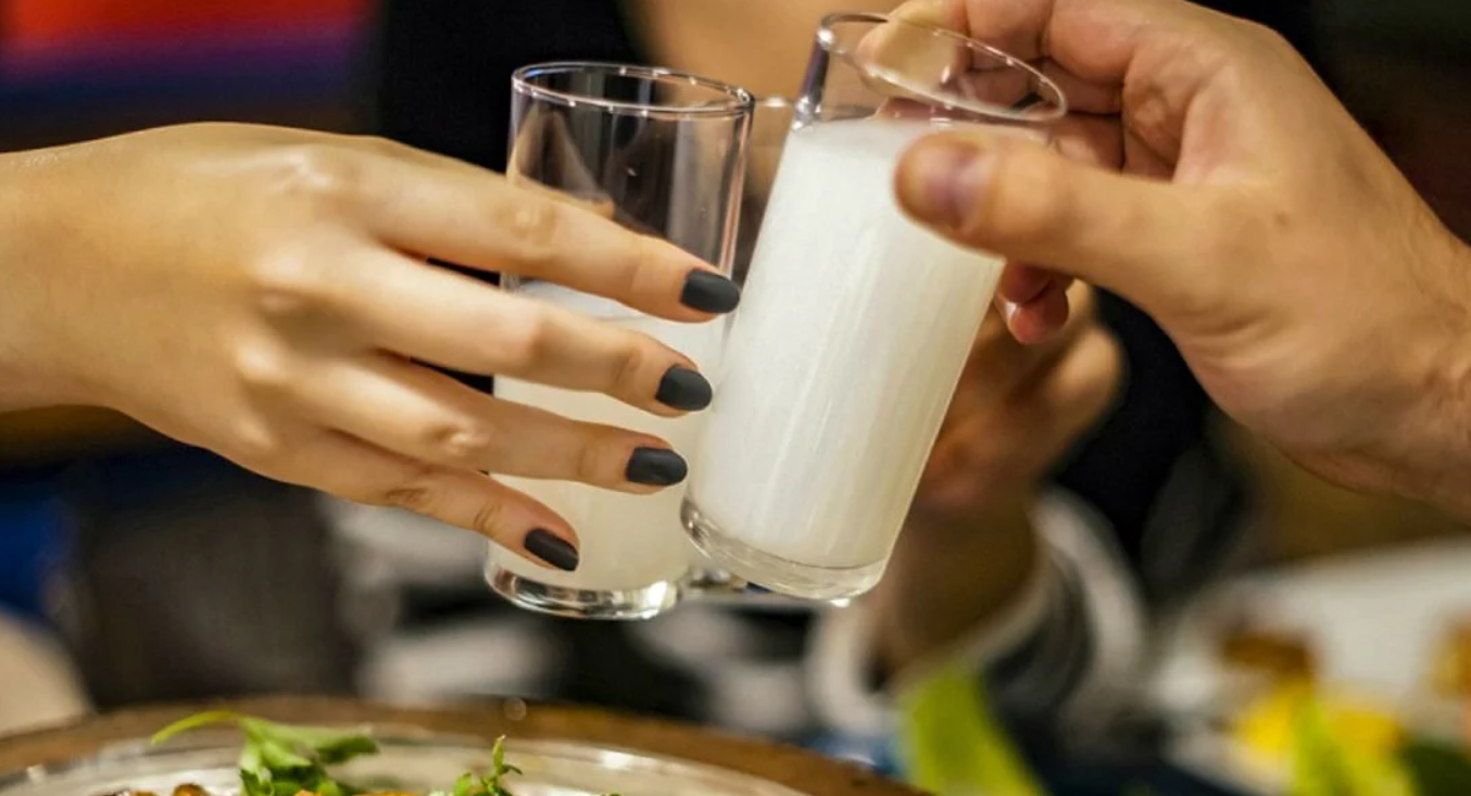 Alkol İçenlere Zam Haberi! Kolay Kolay İçilmeyecek