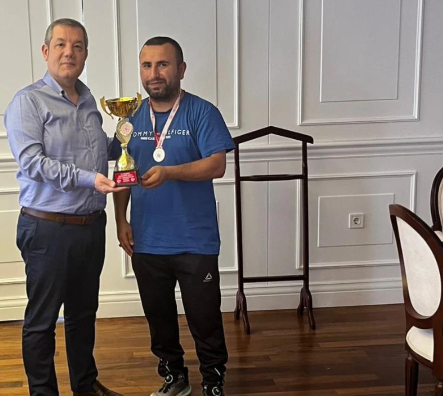 Şampiyon, Polatlı Kaymakamı ile bir araya geldi