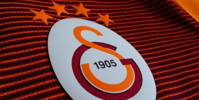 Galatasaray'ın Yıldız Oyuncusundan Ayrılık Haberi! Menajeri İstanbul'da