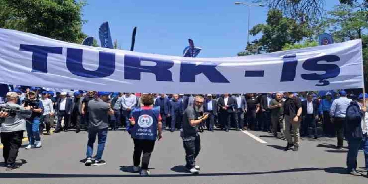 Son Dakika: TÜRK-İŞ'ten Kamu İşçileri İçin 81 İlde 5 Haftalık Eylem Kararı!